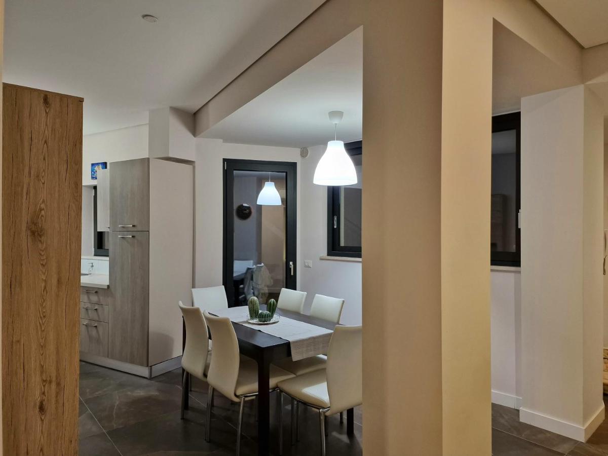 The White Domus Διαμέρισμα Ταορμίνα Εξωτερικό φωτογραφία