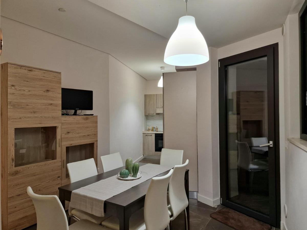 The White Domus Διαμέρισμα Ταορμίνα Εξωτερικό φωτογραφία